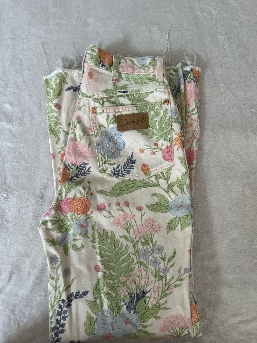 Wrangler Floral Flare Jeans - Picture 8 of 8